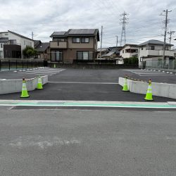 〈管理番号７７〉吉野月極駐車場　静岡県富士市伝法１５０７－１７他